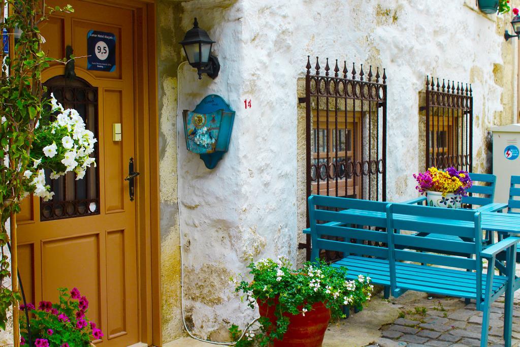Lilyum Alacati - Tas Ev Kültér fotó
